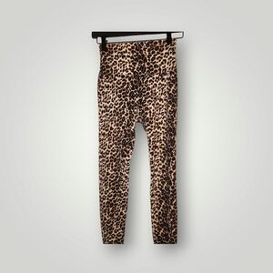 Niche Cheetah Leggings Women’s size M Brown Black Capri Pants Super Soft